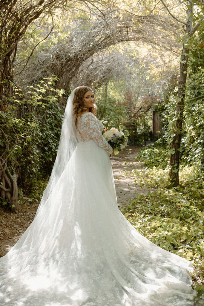 Intimate wedding portraits in the secluded garden at Las Cascadas Italian-inspired venue in Reno